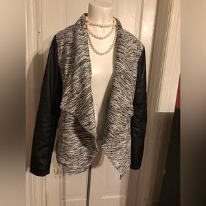 NWT, SEBBY  cardiggan/ gray blk ,’sweater. Size: M